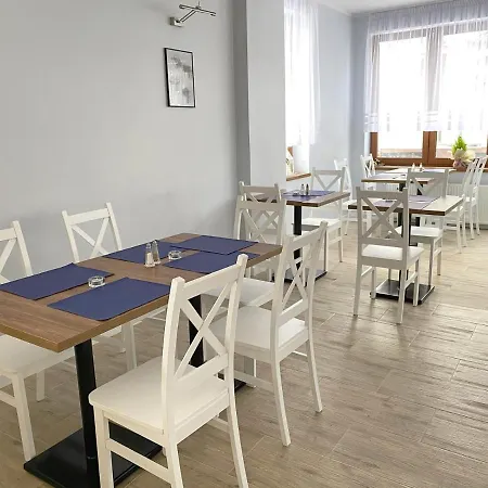 Magnezja Nocleg ze śniadaniem 3*