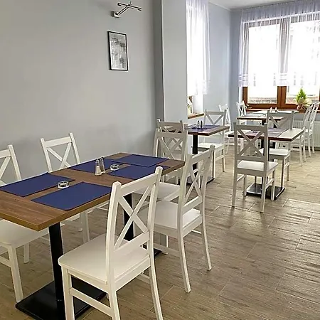 Magnezja Bed and Breakfast 4*