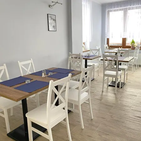 Magnezja Bed & Breakfast *